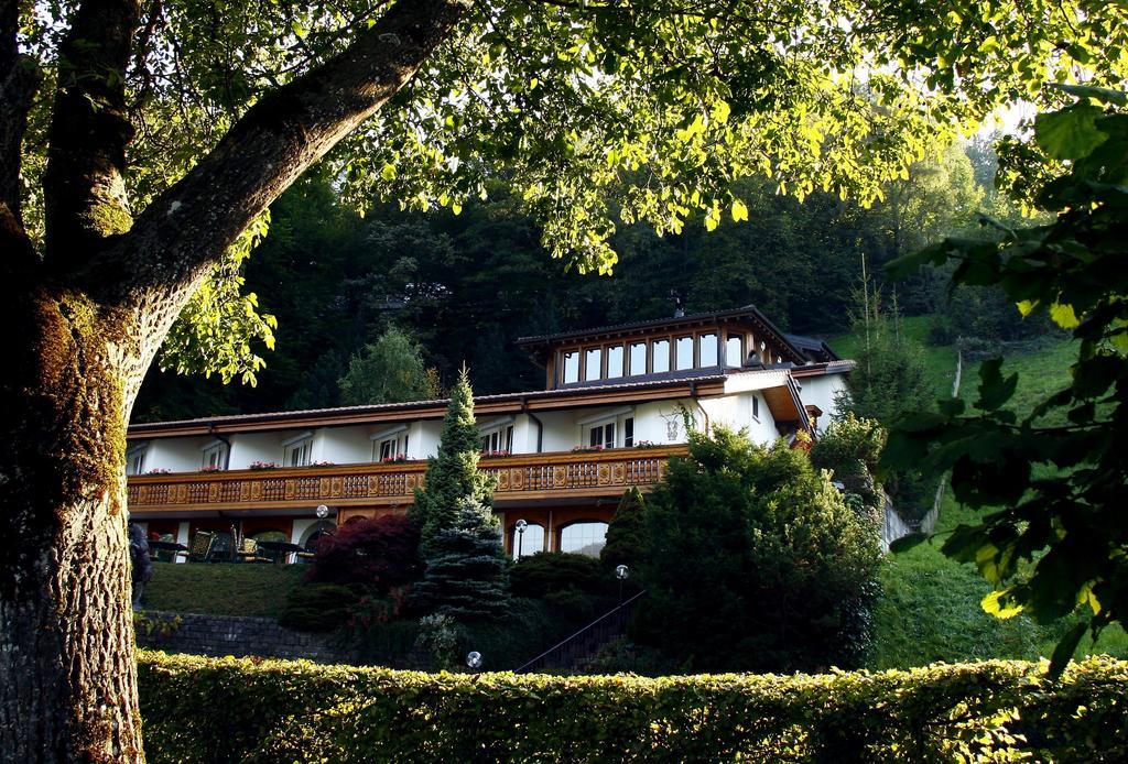 Seehotel Boutique Jägerhof-Hubertus Faulensee Extérieur photo