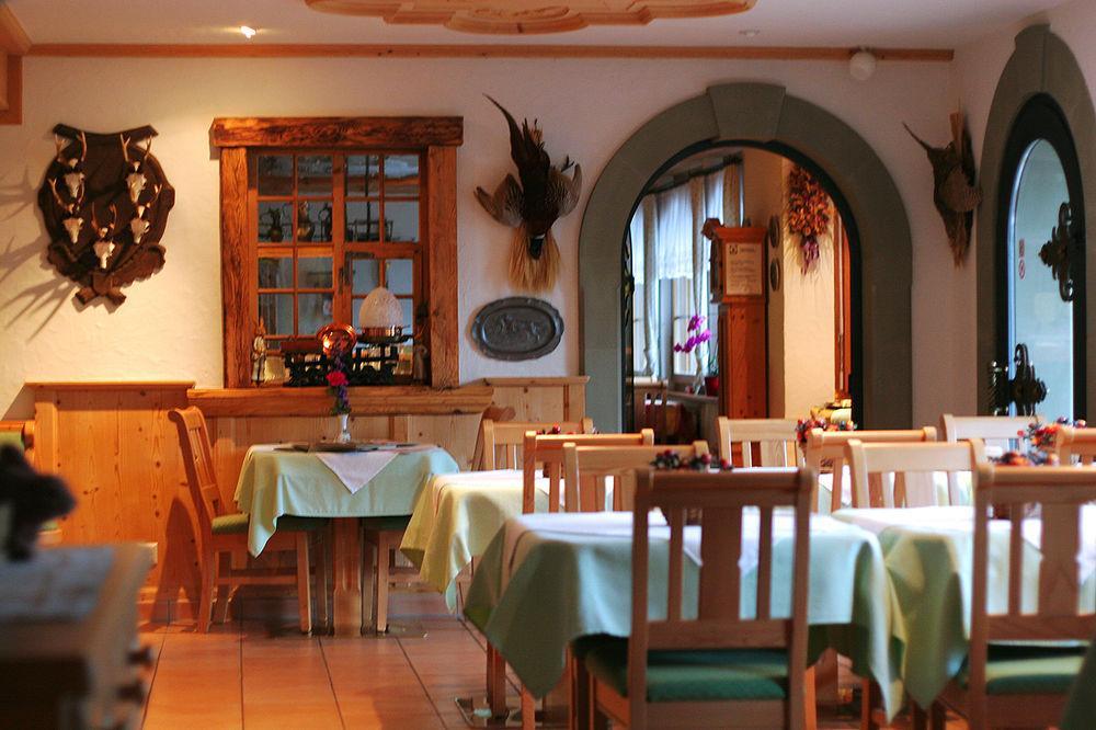 Seehotel Boutique Jägerhof-Hubertus Faulensee Extérieur photo