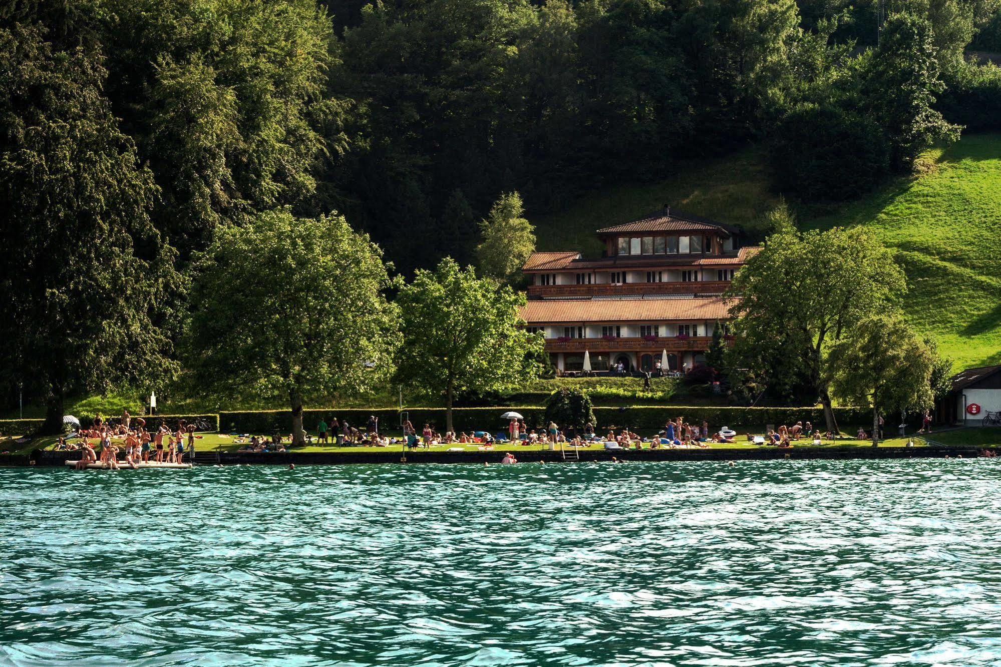 Seehotel Boutique Jägerhof-Hubertus Faulensee Extérieur photo